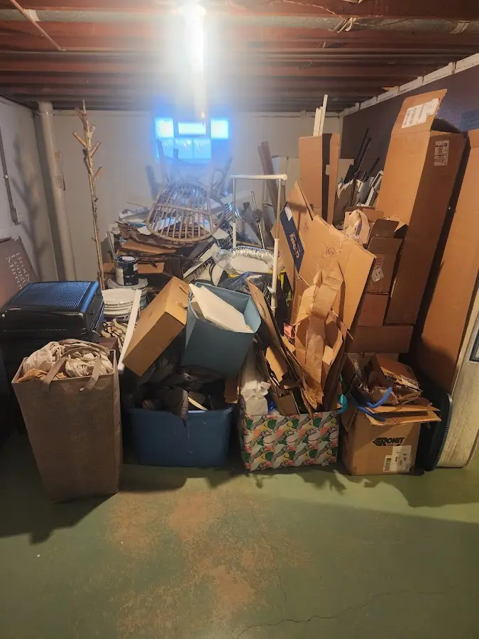 Roll-off dumpster container at job site for Cleanout Dumpster Rental in Oviedo